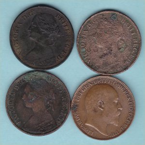 Victoria Farthing Group, four coins around F. Reverse