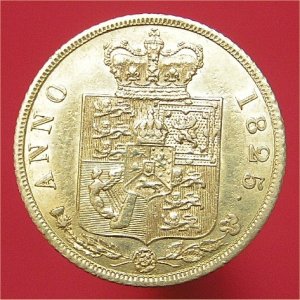 1825 Half Sovereign, George IV, gVF/aEF Reverse